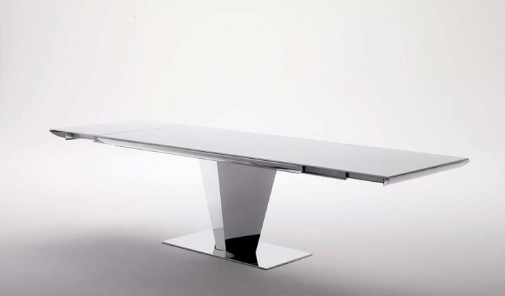 DIAMANTE DINING TABLE